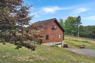 698 Leetes Island Rd, Branford, CT 06405 - Photo 6