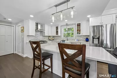 6 Fencove Court, Old Saybrook, CT 06475 - Photo 6