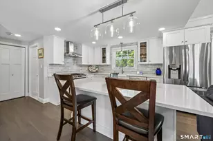 6 Fencove Ct, Old Saybrook, CT 06475 - Photo 6