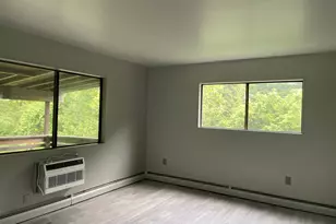 388 S Main St, Seymour, CT 06483 - Photo 12