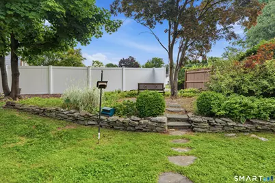 62 Highland Street, Wethersfield, CT 06109 - Photo 8
