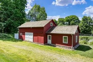 240 Umpawaug Rd, Redding, CT 06896 - Photo 4