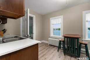 30 Essex St, Groton, CT 06355 - Photo 34