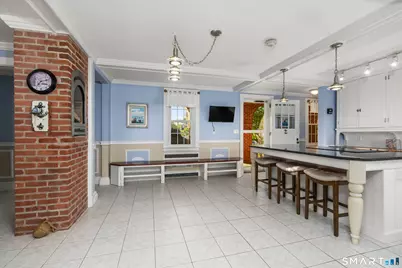 30 Essex Street, Groton, CT 06355 - Photo 18