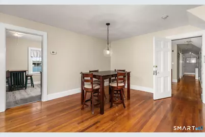 30 Essex Street, Groton, CT 06355 - Photo 32