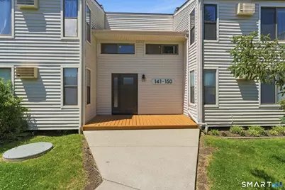 142 Woodland Drive #142, Cromwell, CT 06416 - Photo 2