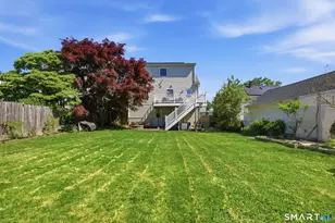 305 Sylvan St, Bridgeport, CT 06606 - Photo 30