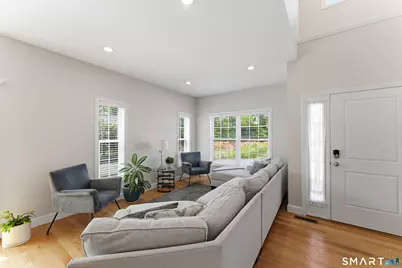 100 Silver Island Way, Berlin, CT 06037 - Photo 6