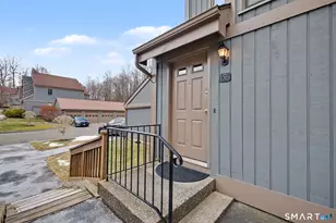156 Heatherwood Dr, Brookfield, CT 06804 - Photo 2