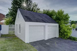 44 Colony St, Bristol, CT 06010 - Photo 6