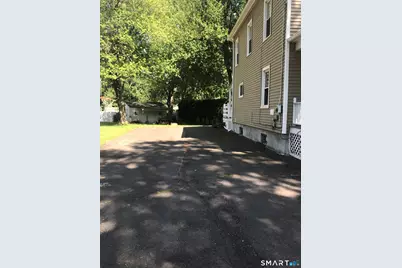 310 Connecticut Avenue, Newington, CT 06111 - Photo 16