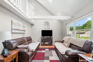 18 Bess Rd, Enfield, CT 06082 - Photo 14