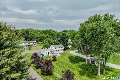 18 Bess Road, Enfield, CT 06082 - Photo 2