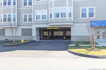 300 Harbour Close #34-B, New Haven, CT 06519 - Photo 2