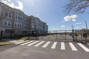 300 Harbour Close, New Haven, CT 06519 - Photo 24