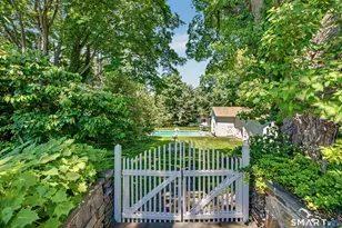 406 Harbor Rd, Fairfield, CT 06890 - Photo 32