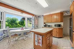 406 Harbor Rd, Fairfield, CT 06890 - Photo 18