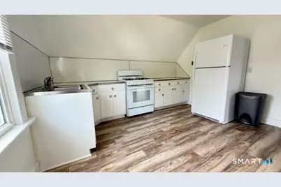 84 Alcove Street #3, Meriden, CT 06451 - Photo 6