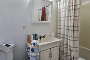 7 Broad St, Norwich, CT 06360 - Photo 6