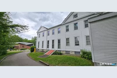7 Broad Street, Norwich, CT 06360 - Photo 2