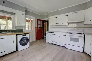 100 Bolivia St, Windham, CT 06226 - Photo 22