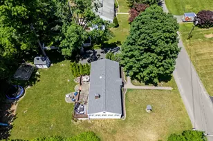 16 Westview Dr, Bethel, CT 06801 - Photo 28