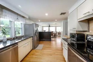 16 Westview Dr, Bethel, CT 06801 - Photo 6