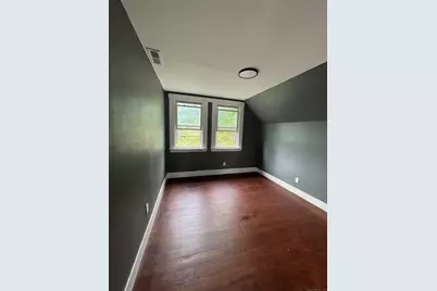 124 First Avenue, New Haven, CT 06513 - Photo 12