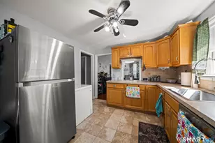 861 Tolland St, East Hartford, CT 06108 - Photo 12