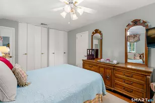 208 Sigwin Dr, Fairfield, CT 06824 - Photo 18