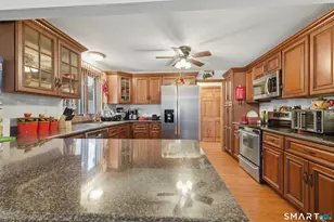 25 Vezina Dr, Killingly, CT 06239 - Photo 8