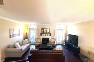 108 Cambridge Cmns, Middletown, CT 06457 - Photo 8