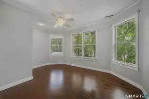 15 Elizabeth St, Norwich, CT 06360 - Photo 24