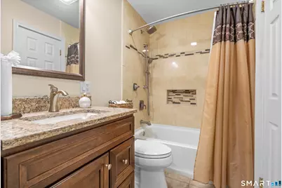 140 Flower Drive, Hamden, CT 06518 - Photo 14