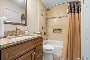 140 Flower Dr, Hamden, CT 06518 - Photo 14