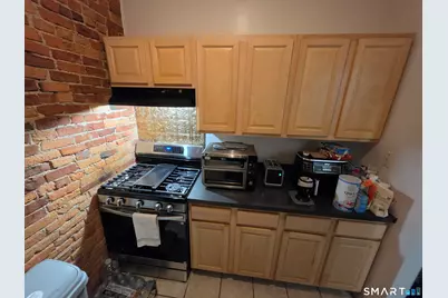68-70 Morris Street #201, Hartford, CT 06114 - Photo 18