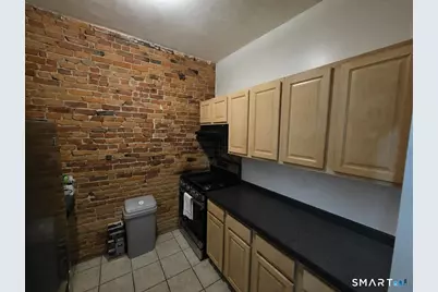 68-70 Morris Street #201, Hartford, CT 06114 - Photo 10