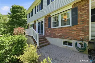 2 Judith Dr, Danbury, CT 06811 - Photo 2