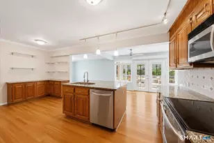 2 Judith Dr, Danbury, CT 06811 - Photo 8