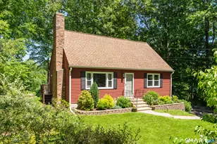 181 Wilderwood Dr, Guilford, CT 06437 - Photo 2
