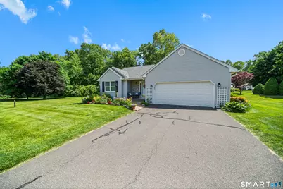 4 Woodbridge Drive #4, Enfield, CT 06082 - Photo 2