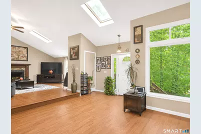 953 Rubber Avenue, Naugatuck, CT 06770 - Photo 4