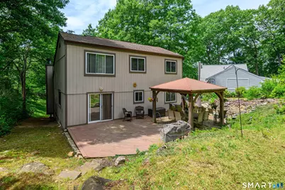 953 Rubber Avenue, Naugatuck, CT 06770 - Photo 12