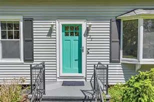 131 Oronoque Rd, Milford, CT 06461 - Photo 4