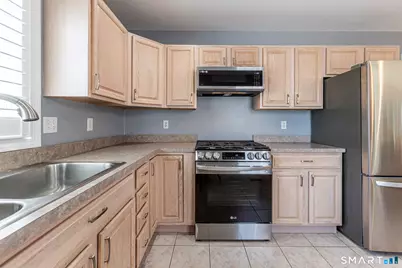 19 Oakview Place #19, Vernon, CT 06066 - Photo 10