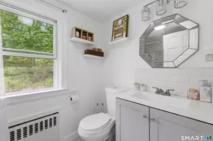 331 Eddy Glover Blvd, New Britain, CT 06053 - Photo 24