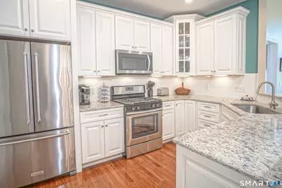 6 Lilac Lane #6, Prospect, CT 06712 - Photo 2