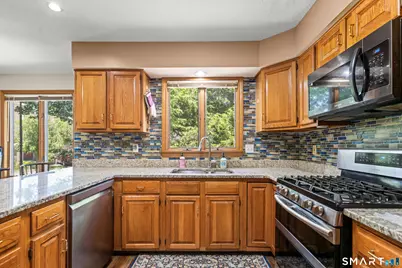 52 Elm Meadows #52, Enfield, CT 06082 - Photo 8