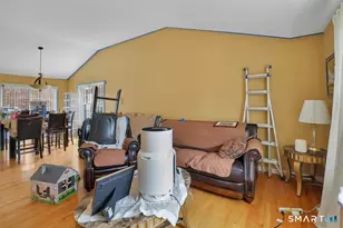 8 Callahan Ln, East Hartford, CT 06118 - Photo 10