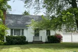 189 S Main St, East Granby, CT 06026 - Photo 1